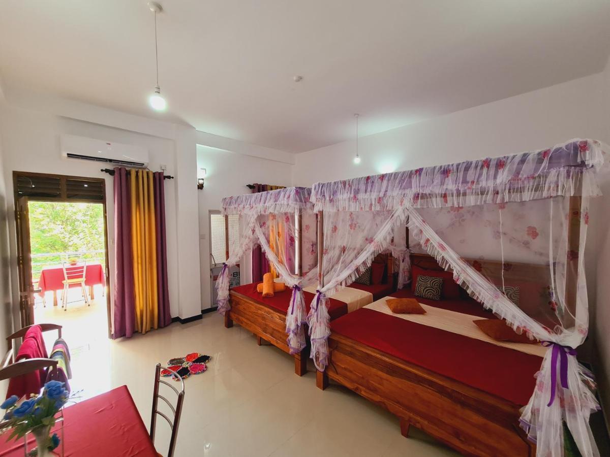 אודוואלאווה Jungle Lodge מראה חיצוני תמונה