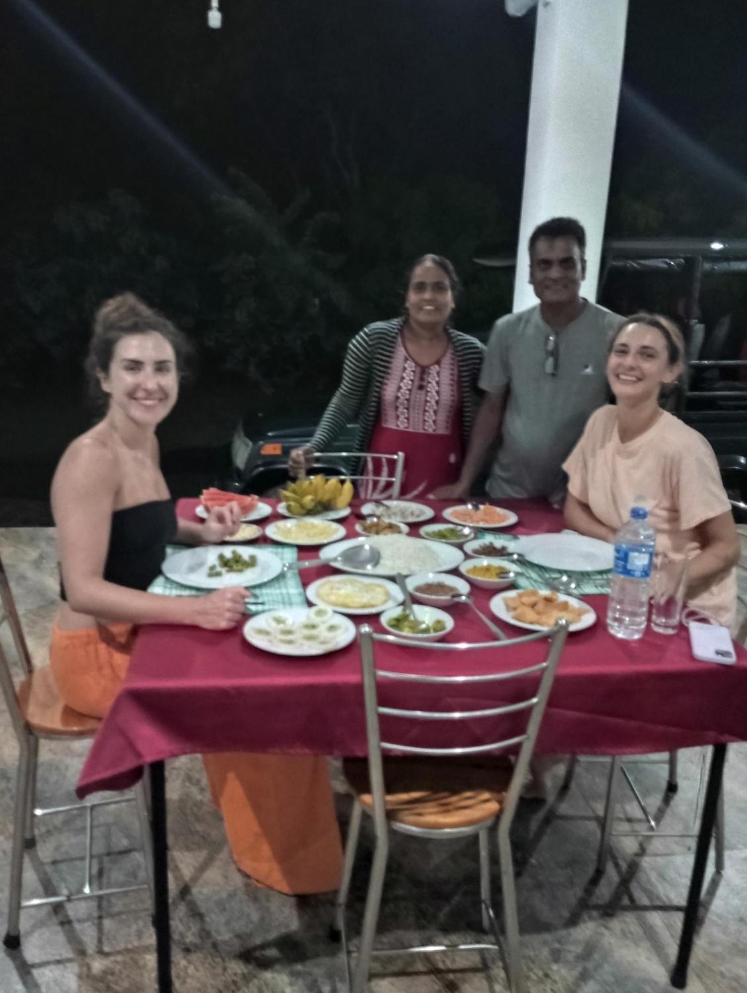 אודוואלאווה Jungle Lodge מראה חיצוני תמונה